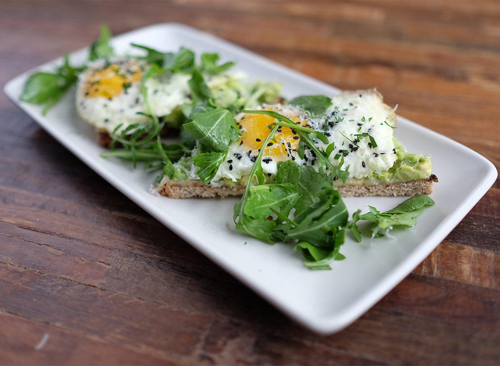 True food kitchen smashed avocado toast