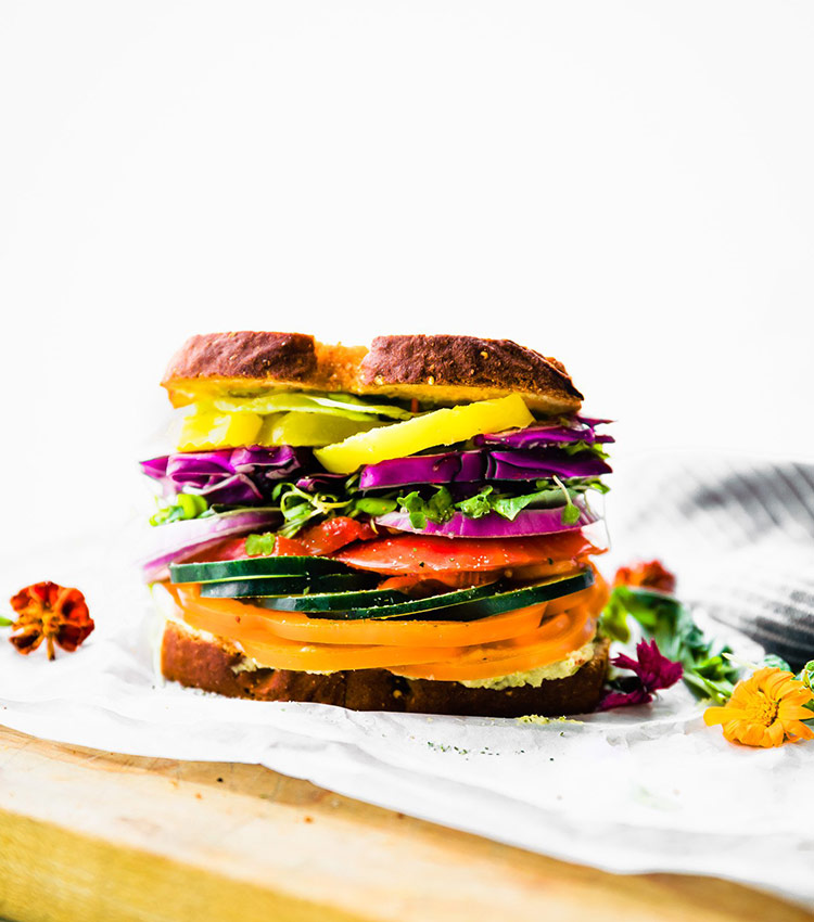 Farmers' market veggie sandwich