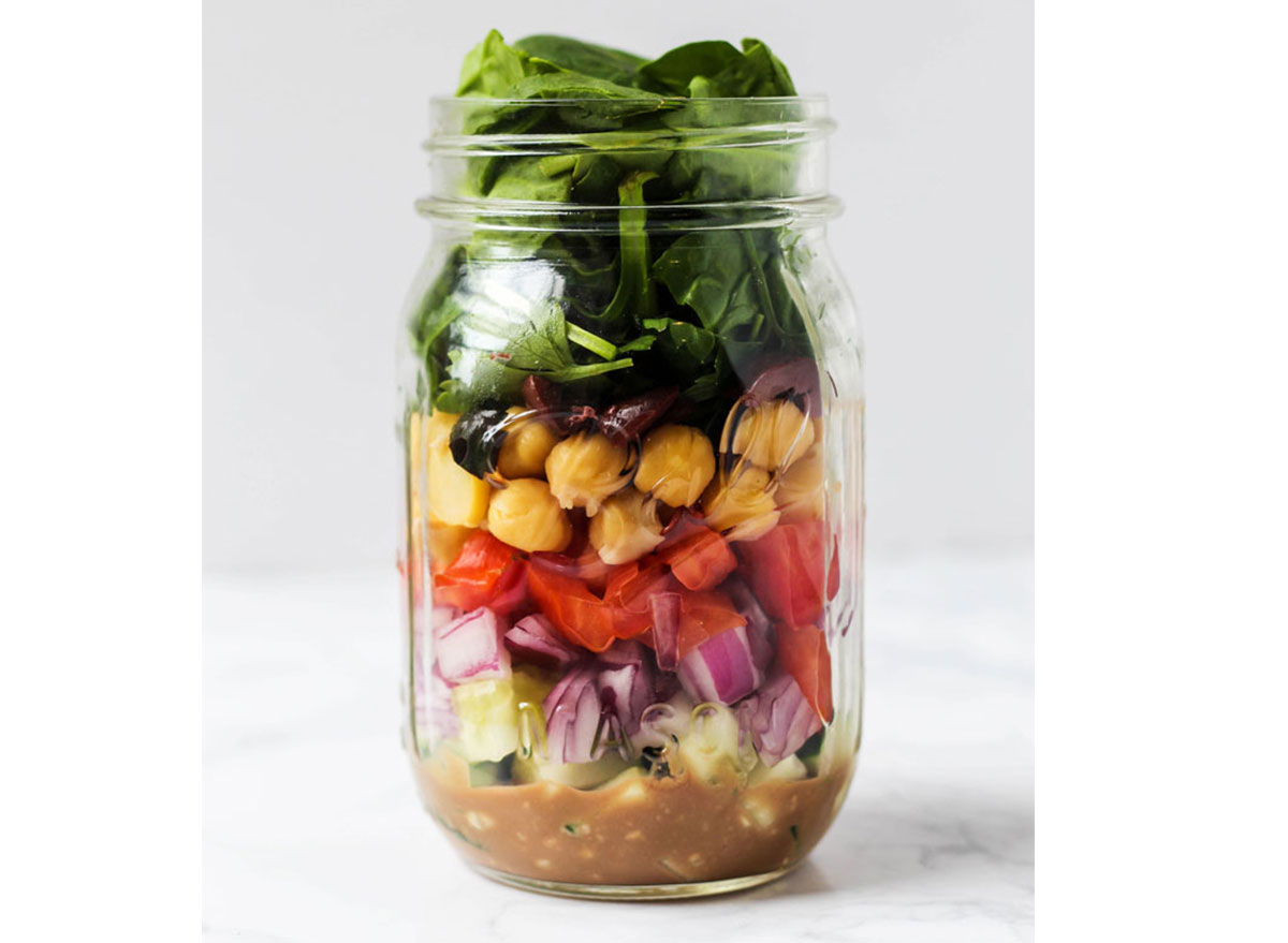 greek chickpea salad in mason jar