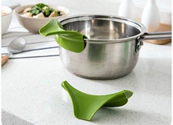 2 piece silicone pour spout slip on pour from bowls pans pots
