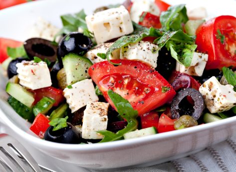 9 Tips To Stick to The Mediterranean Diet