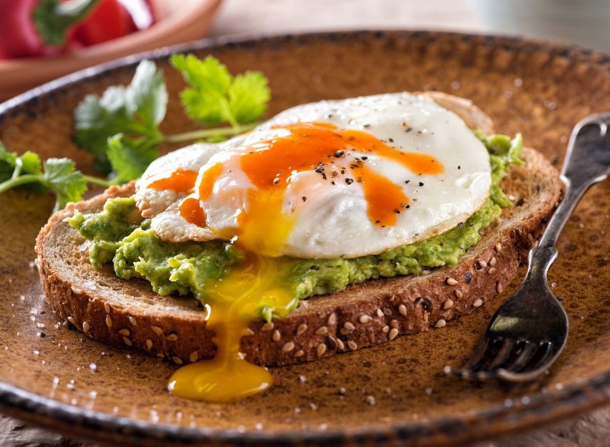 15 Healthy Egg Combos That Double Your Weight Loss Eat This, Not That!