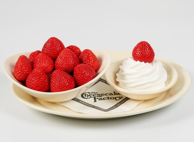cheesecake factory strawberries