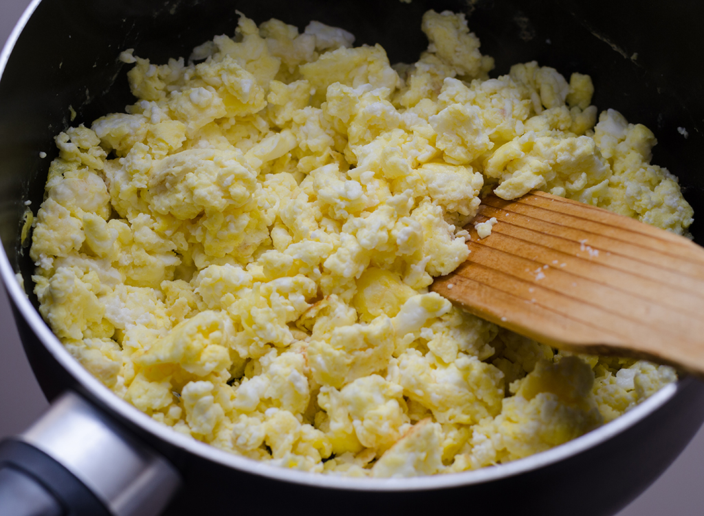 Fluffy scrambled eggs