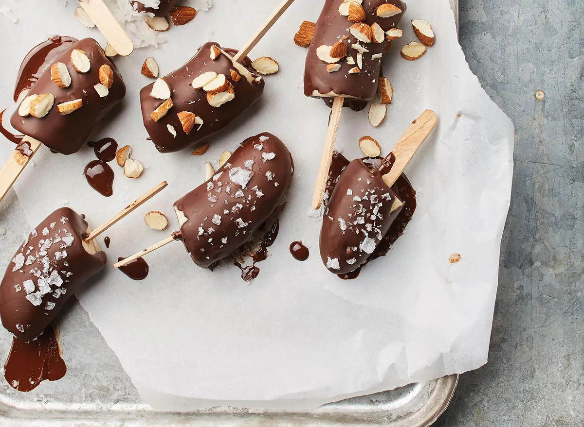 Dark Chocolate Dipped Bananas Recipe