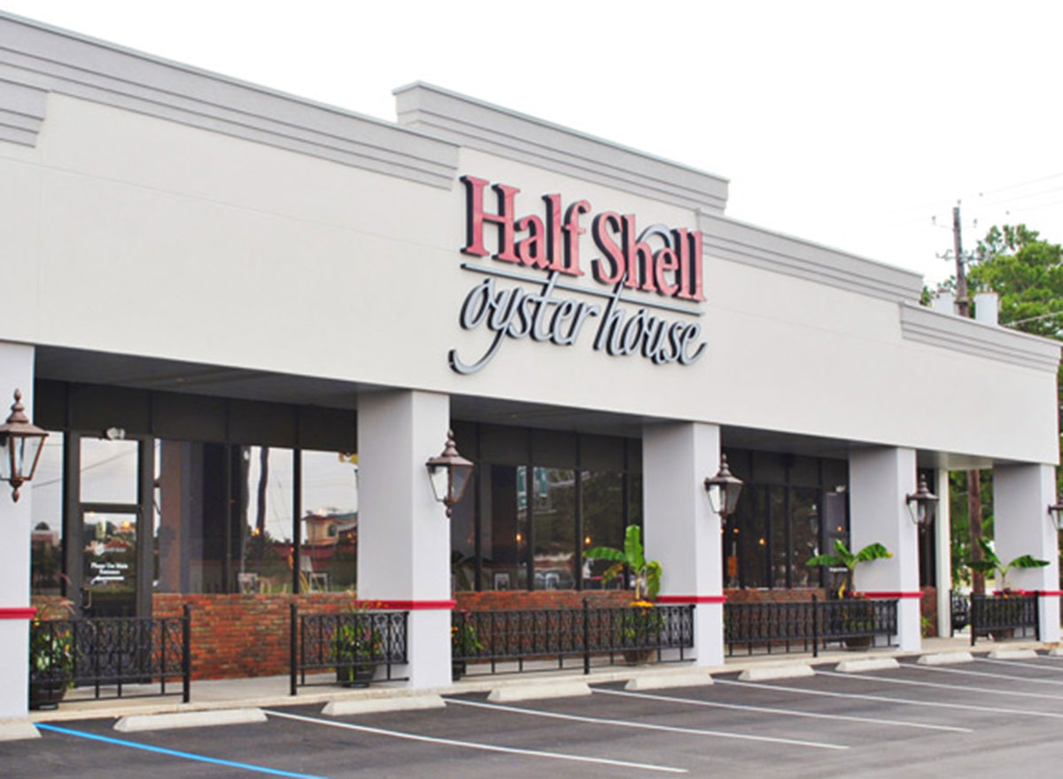 Half shell oyster house