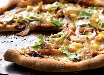 Healthy barbecue chicken pizza