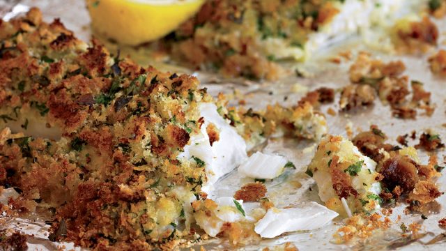 Healthy fish with herbed bread crumbs