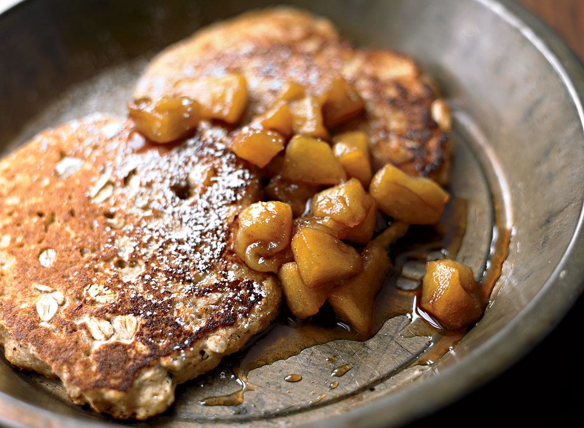  Crêpes à l'avoine aux pommes à la cannelle 