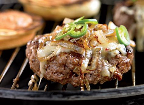 A Jalapeño Cheeseburger With a Spicy Bite