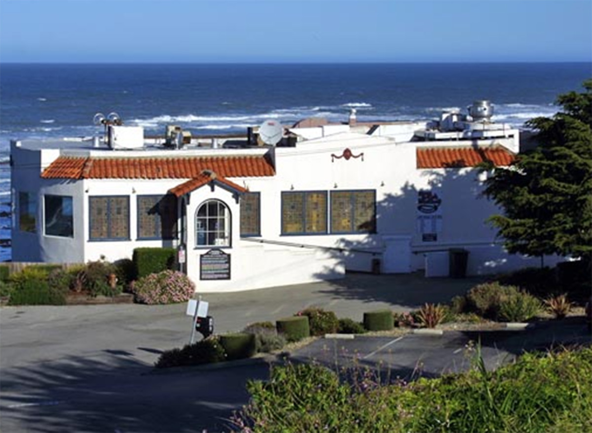 Moss beach distillery