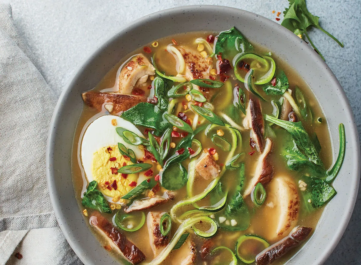 Paleo-Hühnchen-Ramen