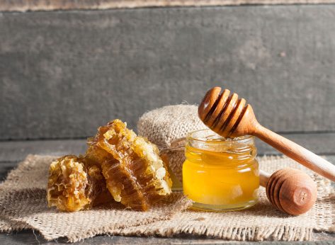 Does Local Honey Really Help With Allergies?