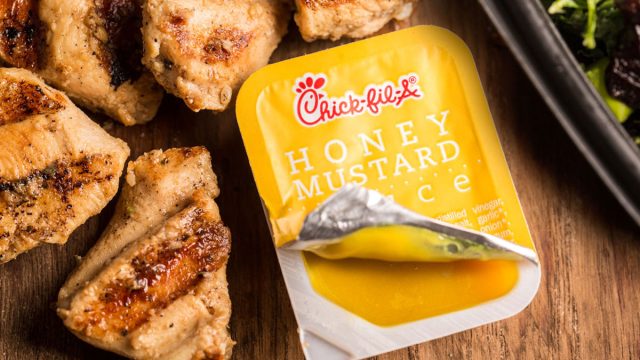 Chick fil a grilled chicken nuggets honey mustard