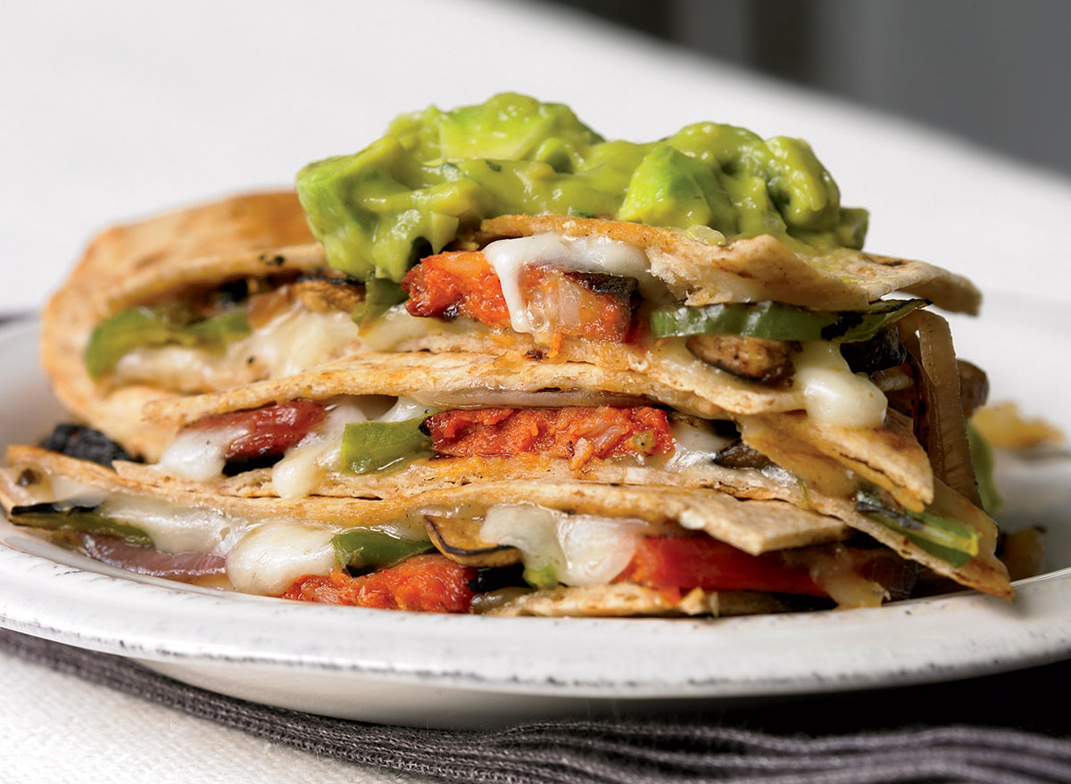 https://www.eatthis.com/wp-content/uploads/sites/4/2019/01/healthy-crispy-quesadillas-guacamole.jpg