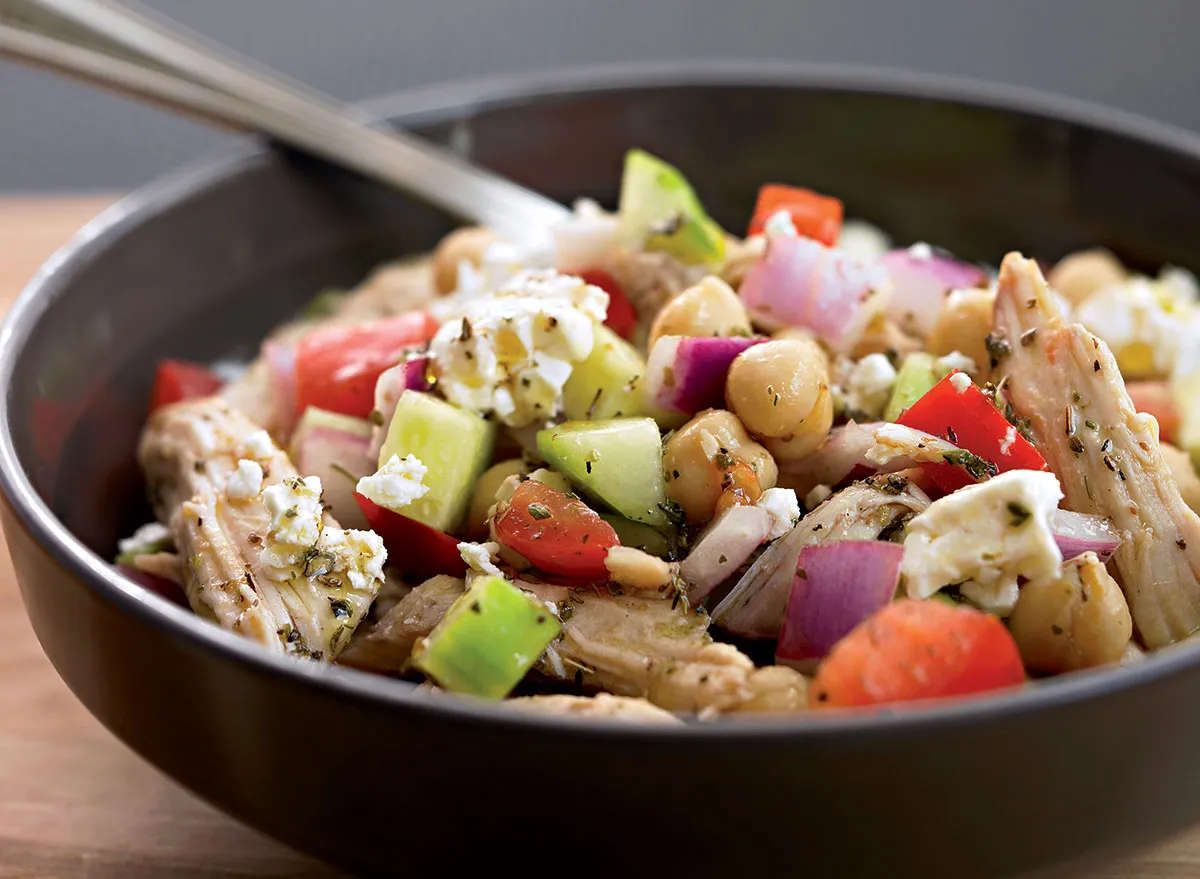 https://www.eatthis.com/wp-content/uploads/sites/4/2019/01/healthy-greek-salad.jpg?quality=82&strip=all