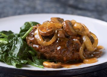 Healthy poor man's steak with garlicky gravy 