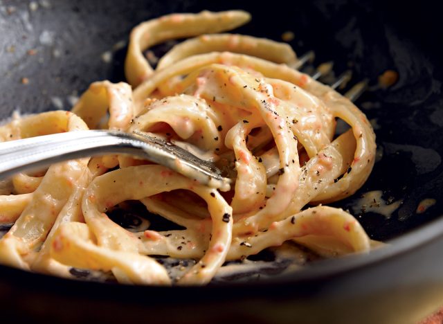 Healthy red pepper alfredo