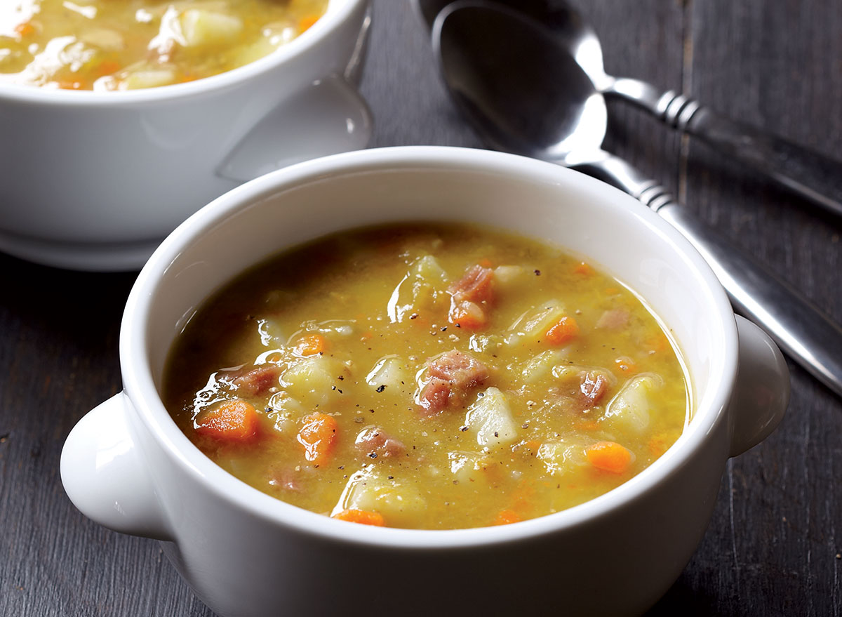Healthy split pea soup