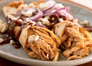 Low-calorie chicken mole enchiladas