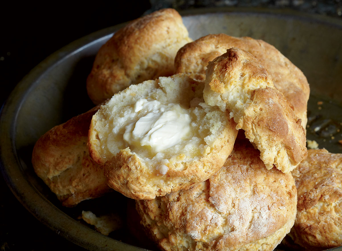 Low-calorie flaky southern biscuits