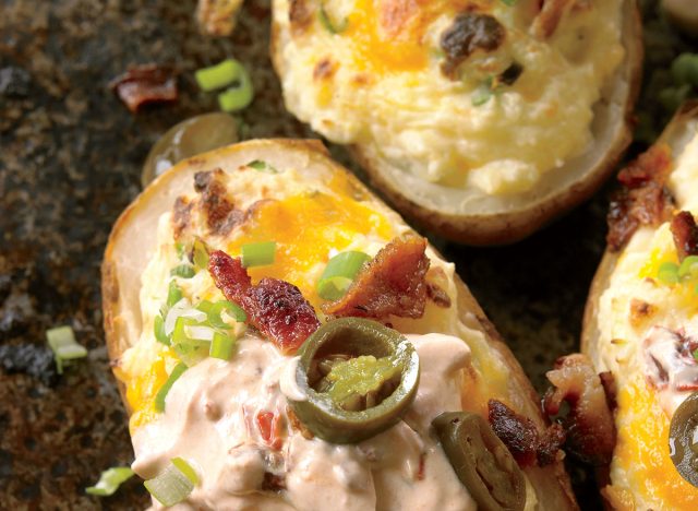 Low-calorie spicy potato skins