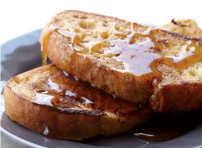 Low-carb vanilla-bourbon french toast