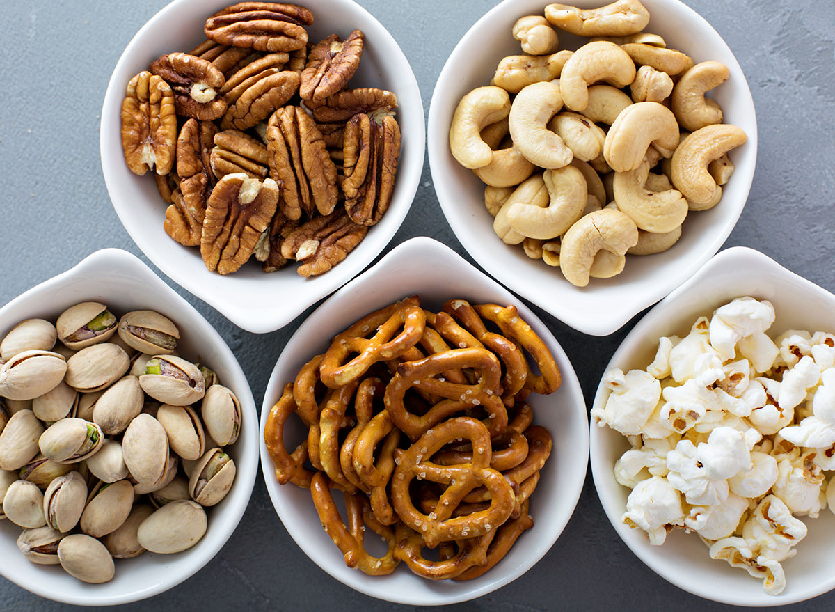 How to Lose Weight During the Coronavirus Quarantine — Eat This Not That