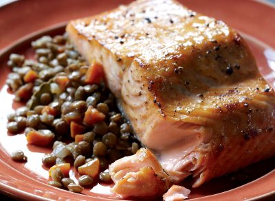 Paleo roast salmon with lentils