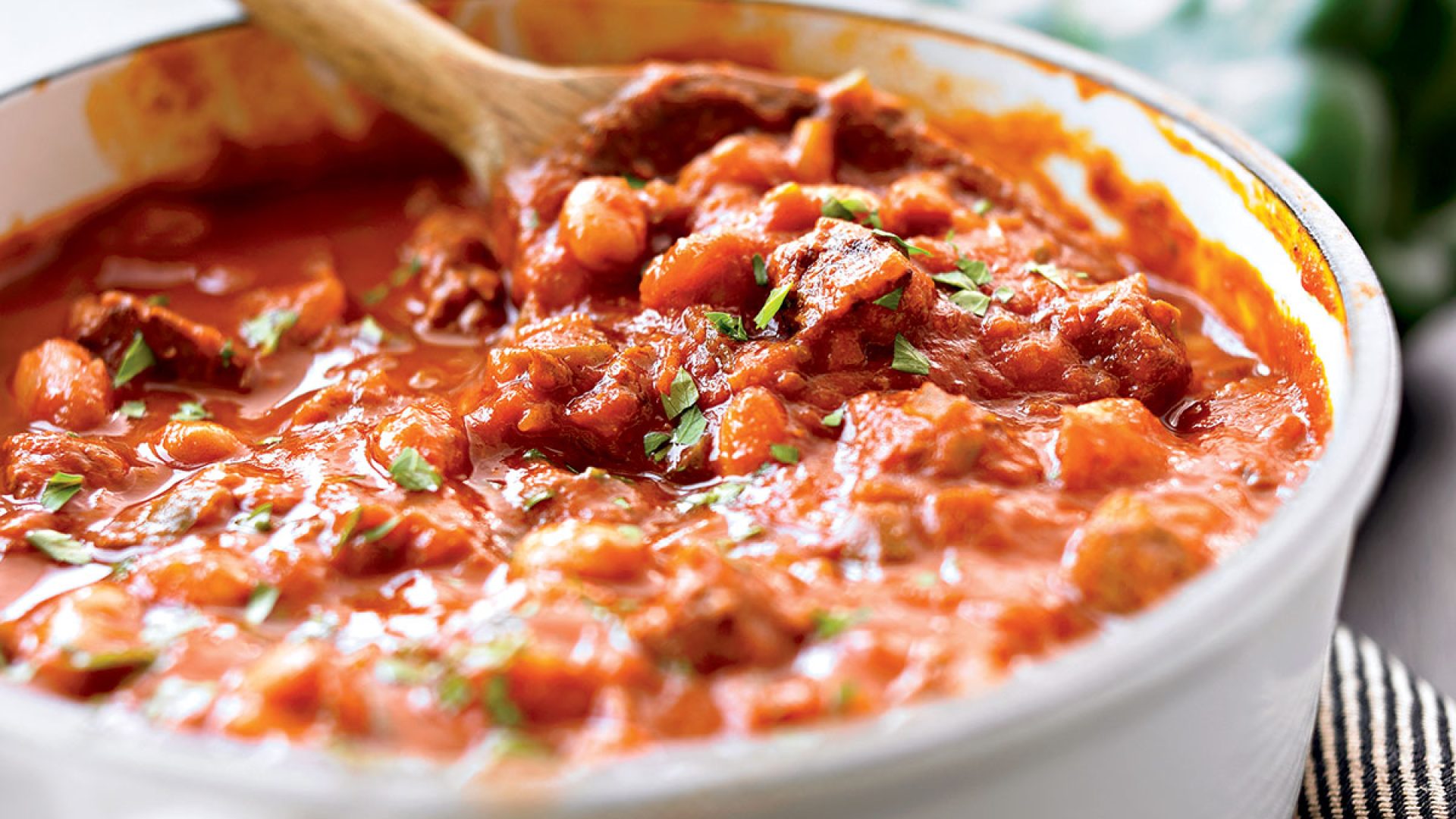 Healthy, Hearty Turkey Chili Recipe | Eat This Not That