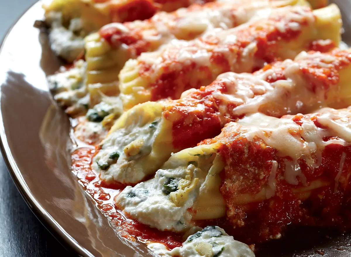 Spinach-artichoke ￼￼tomato sauce manicotti with spicy