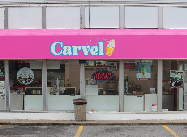 Carvel ice cream shop