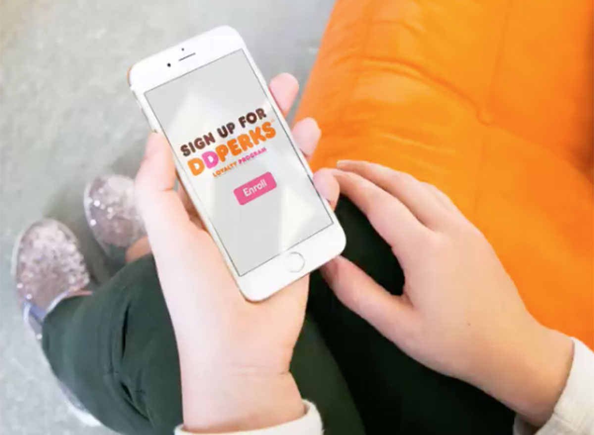 Dunkin' donuts perks