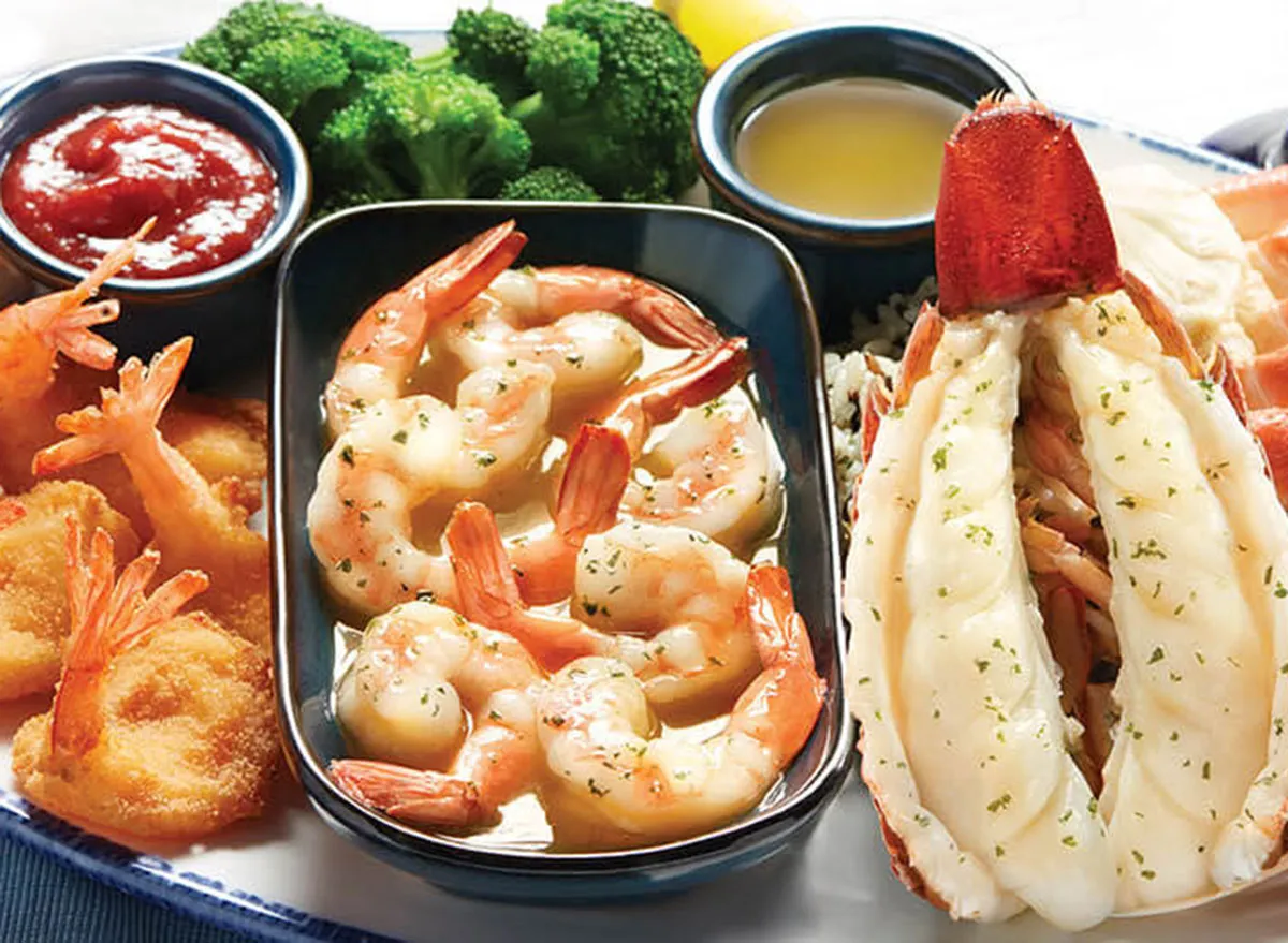 does red lobster serve real lobster