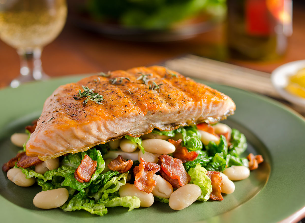 Salmon with veggies and beans