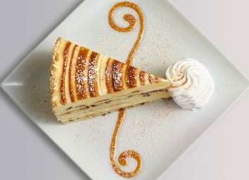 cheesecake factory cinnabon cinnamon swirl cheesecake slice