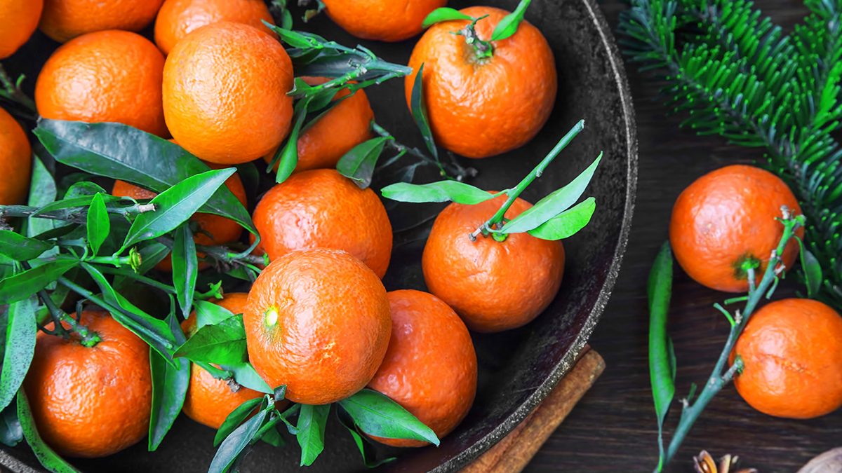 Clementines vs Tangerines How to Tell the Difference Eat This Not That