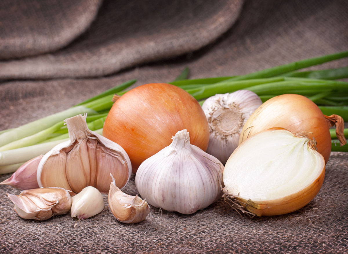 fodmaps garlic onion scallions - endometriosis diet