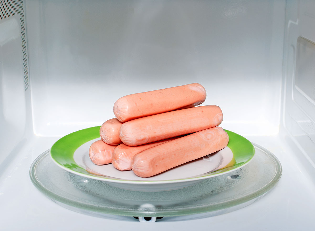 hot dogs in microwave
