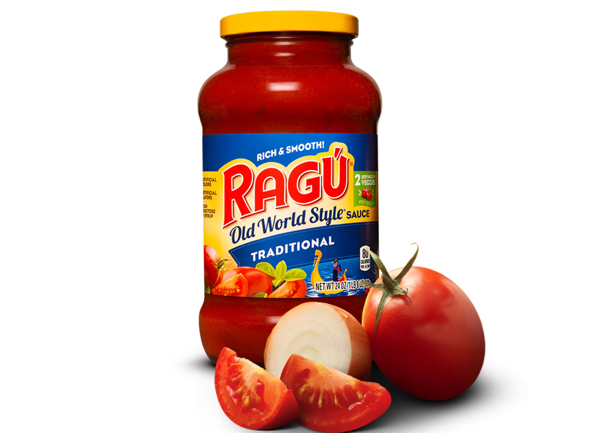 ragu old world style traditional tomato sauce jar