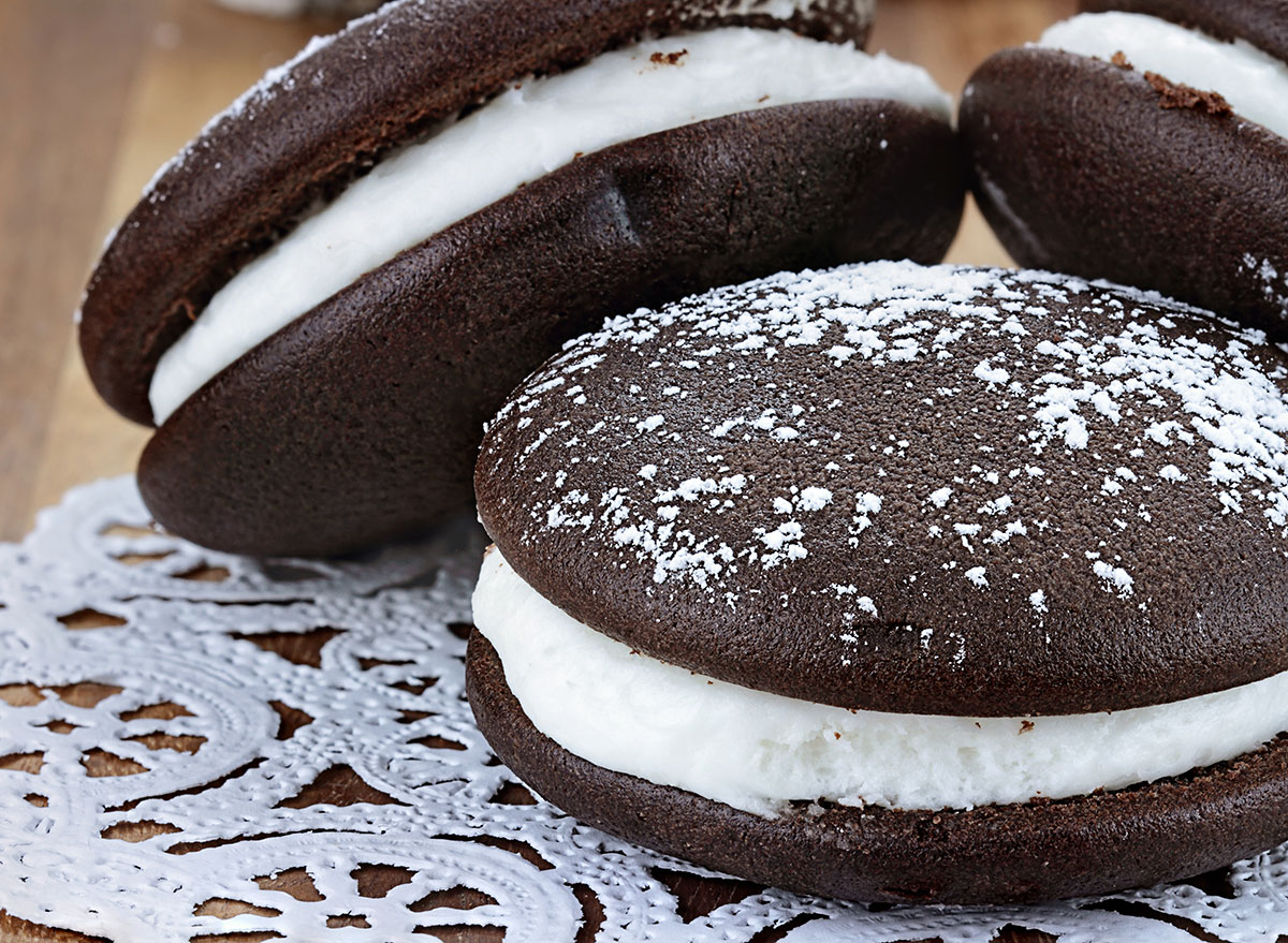 whoopie pies on doily