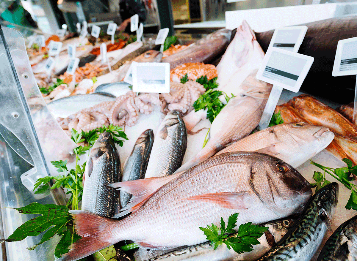 fish on ice at fish market