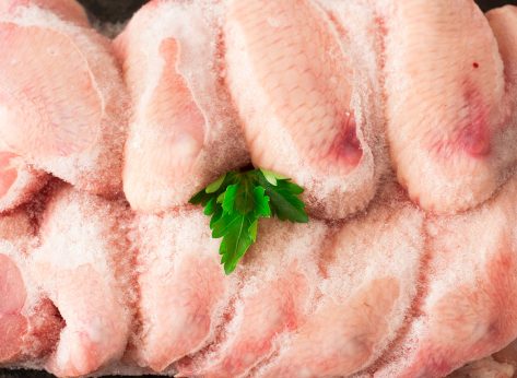 This Is How You Should Defrost Chicken