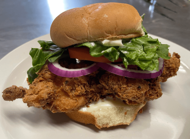 wagners chicken sandwich on a plate.