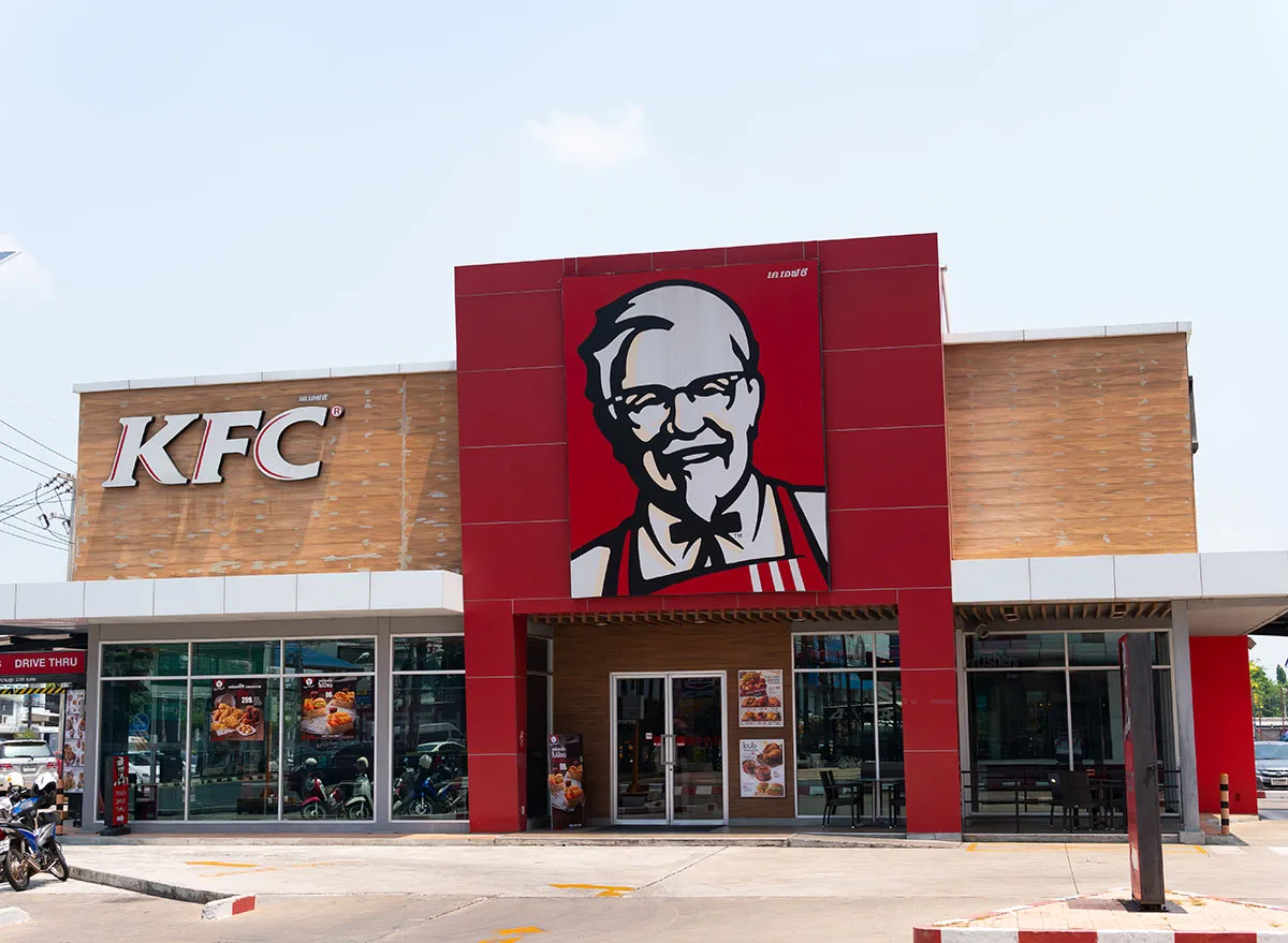 kfc restaurant exterior