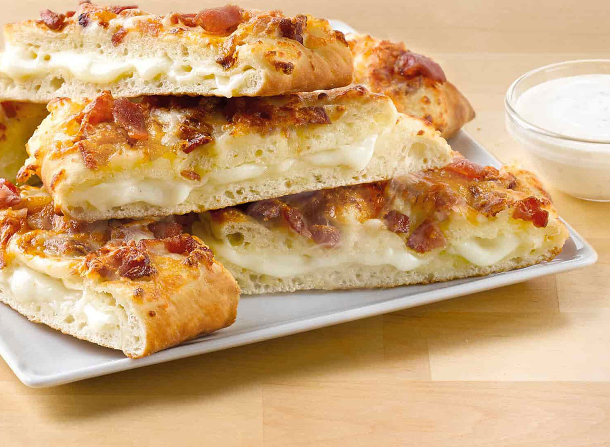 bacon cheddar stuffed cheesesticks