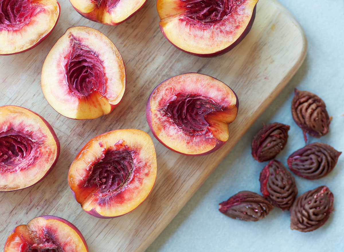 pitted peaches