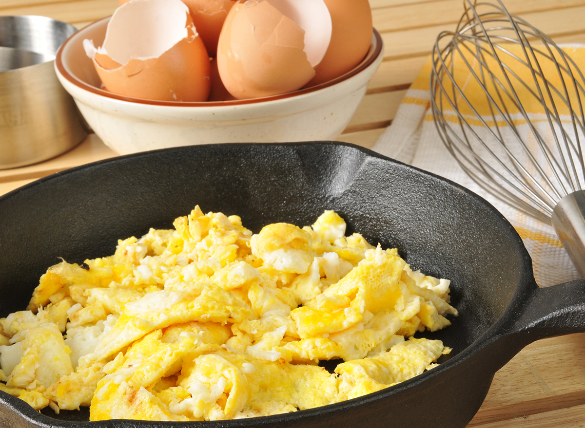 scrambled eggs in cast iron skillet