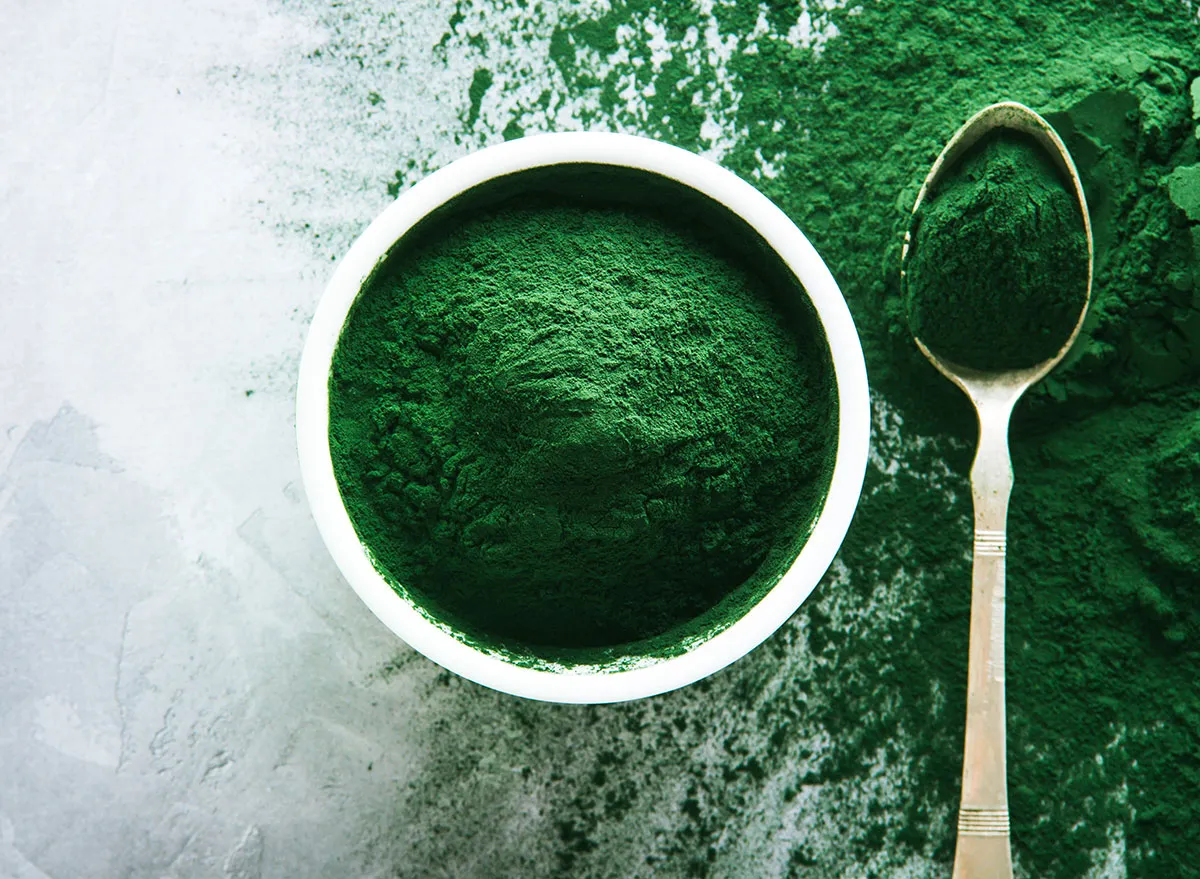 powdered spirulina