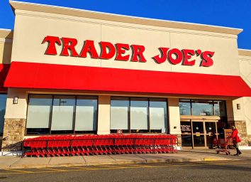 trader joes grocery store